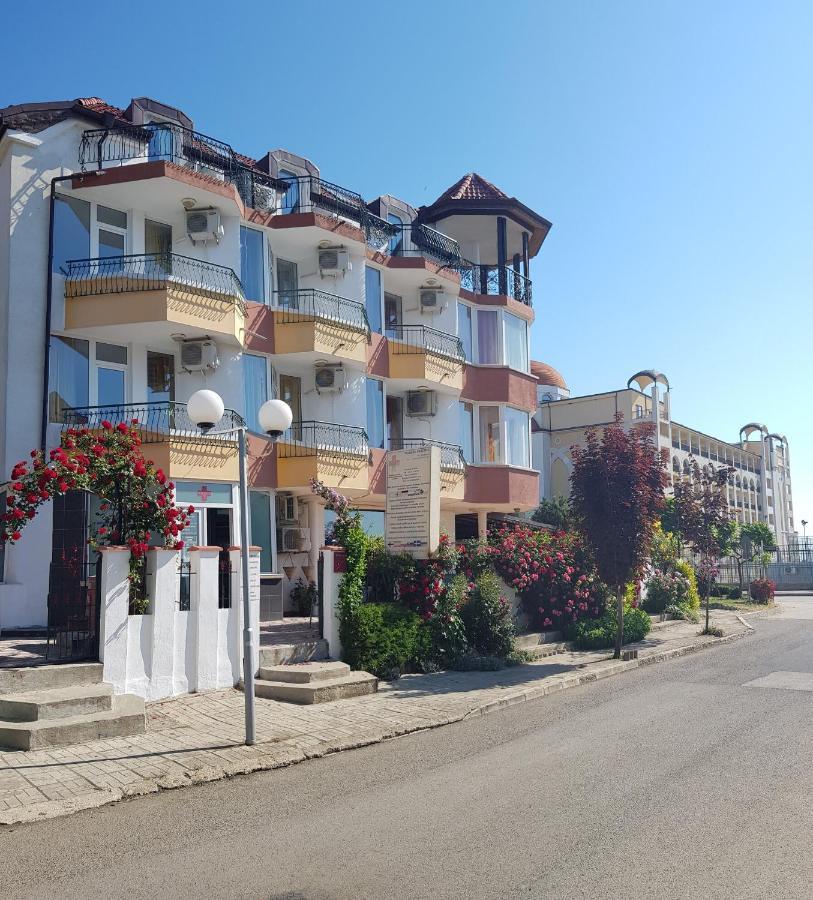 מלון Sunny Island אובזור מראה חיצוני תמונה