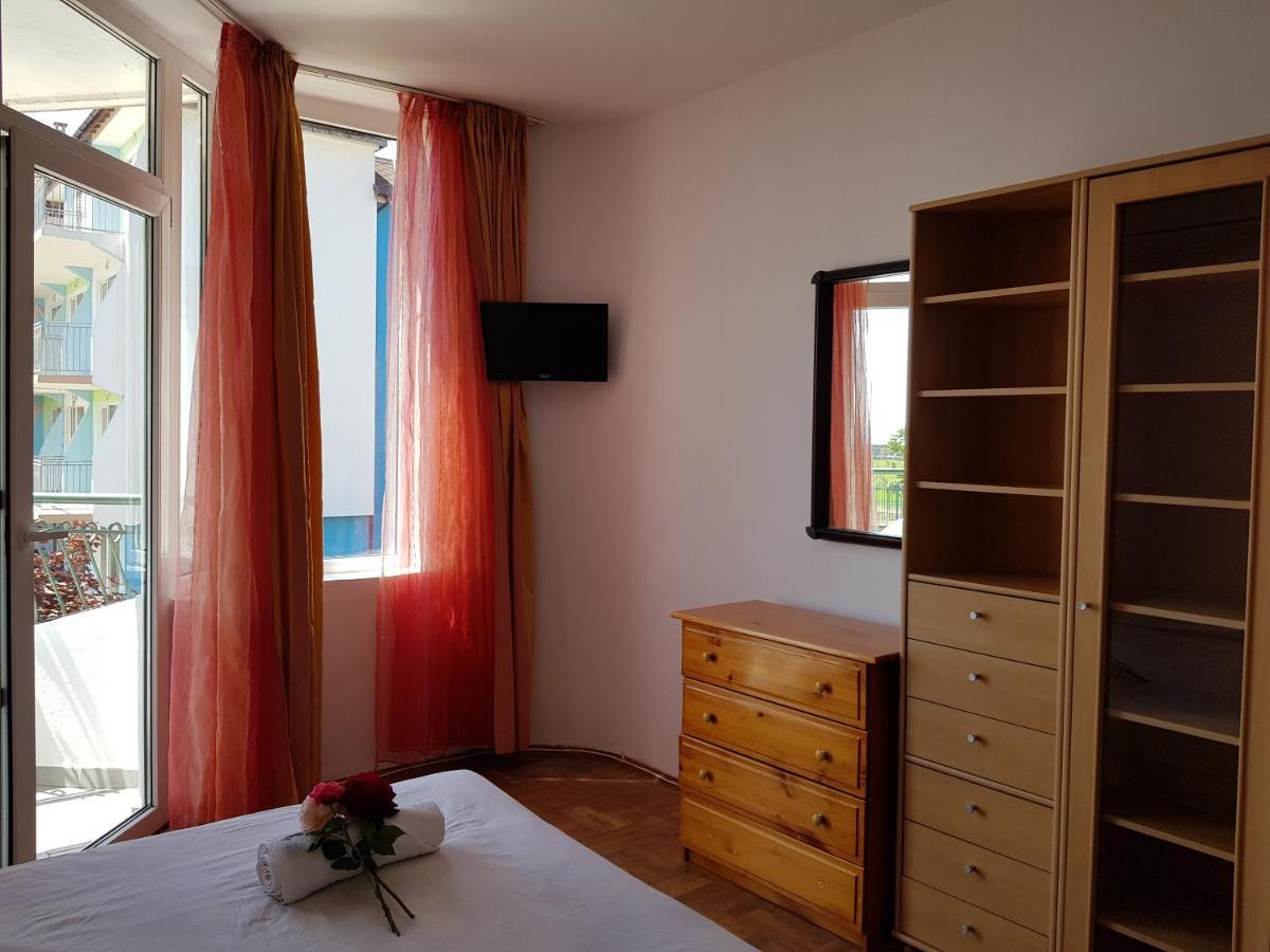 מלון Sunny Island אובזור מראה חיצוני תמונה
