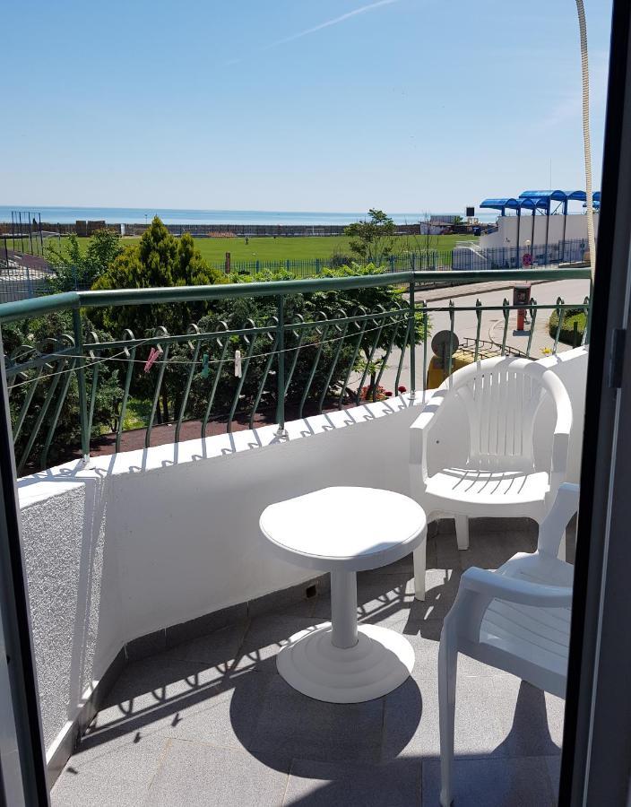 מלון Sunny Island אובזור מראה חיצוני תמונה
