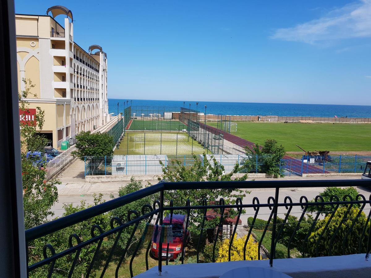 מלון Sunny Island אובזור מראה חיצוני תמונה